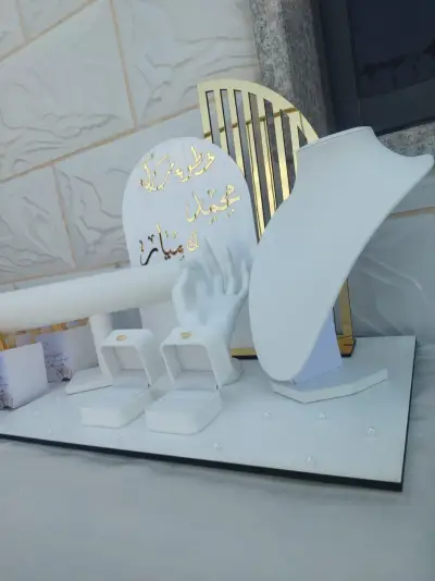 ستاند ذهب — ستاندات